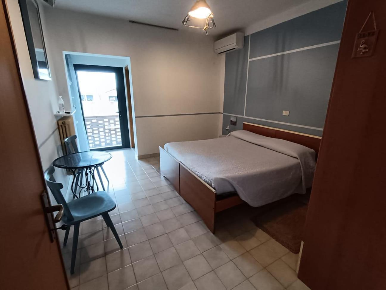 Brussa 340 Hotel Kültér fotó