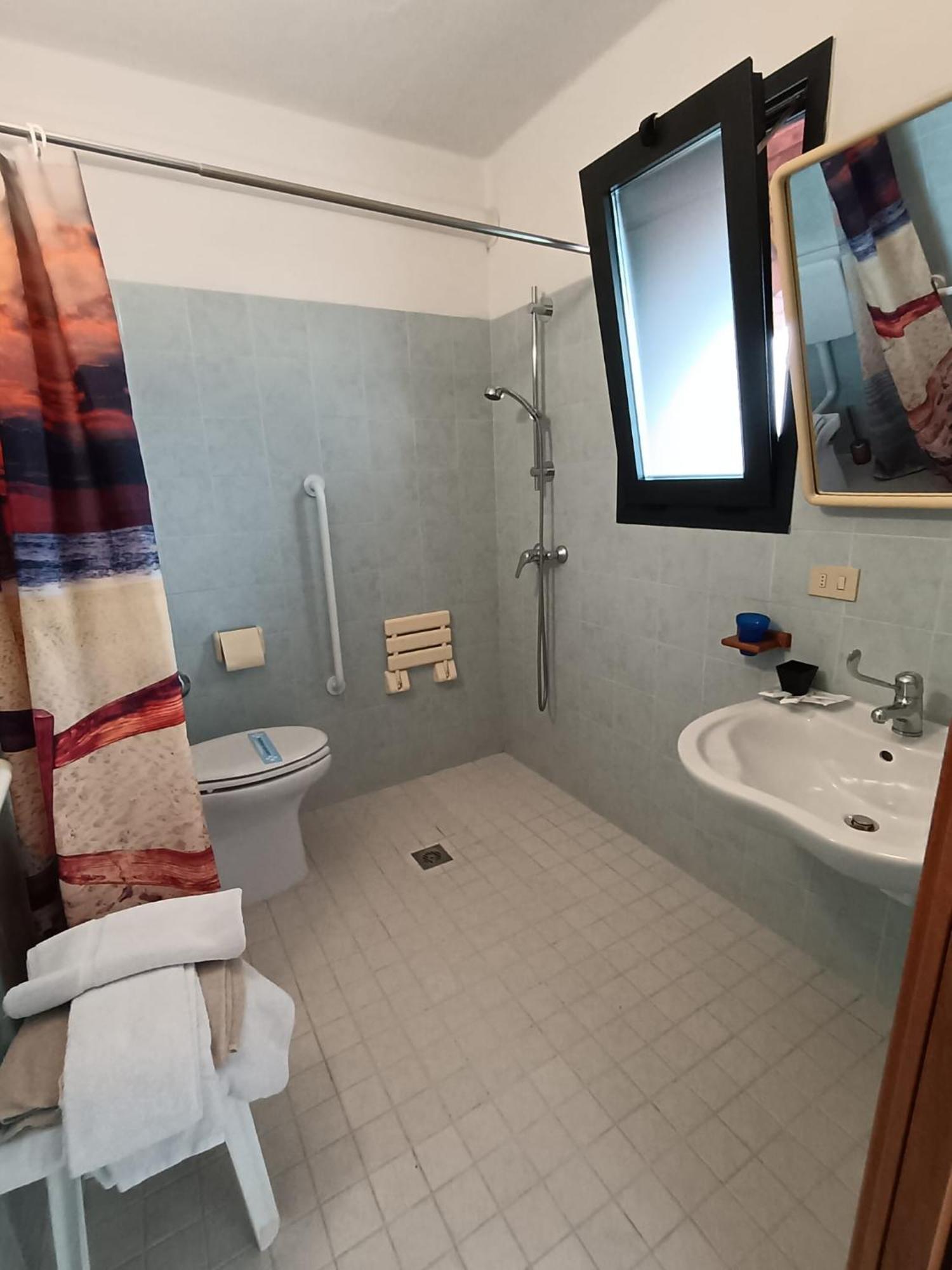 Brussa 340 Hotel Kültér fotó