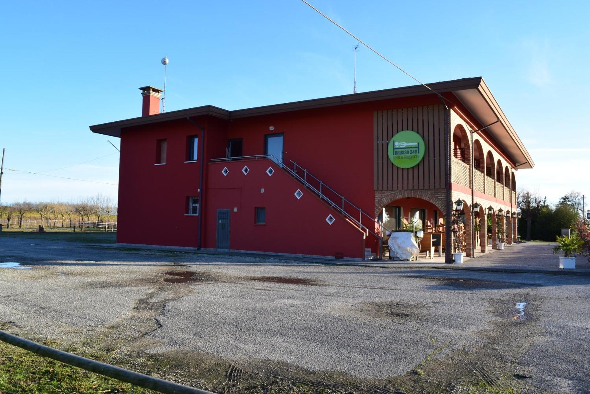 Brussa 340 Hotel Kültér fotó